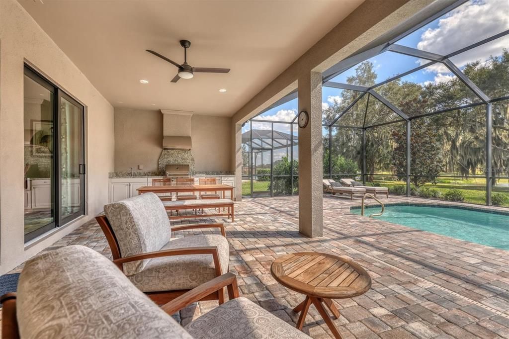 Recently Sold: $1,500,000 (3 beds, 3 baths, 2852 Square Feet)