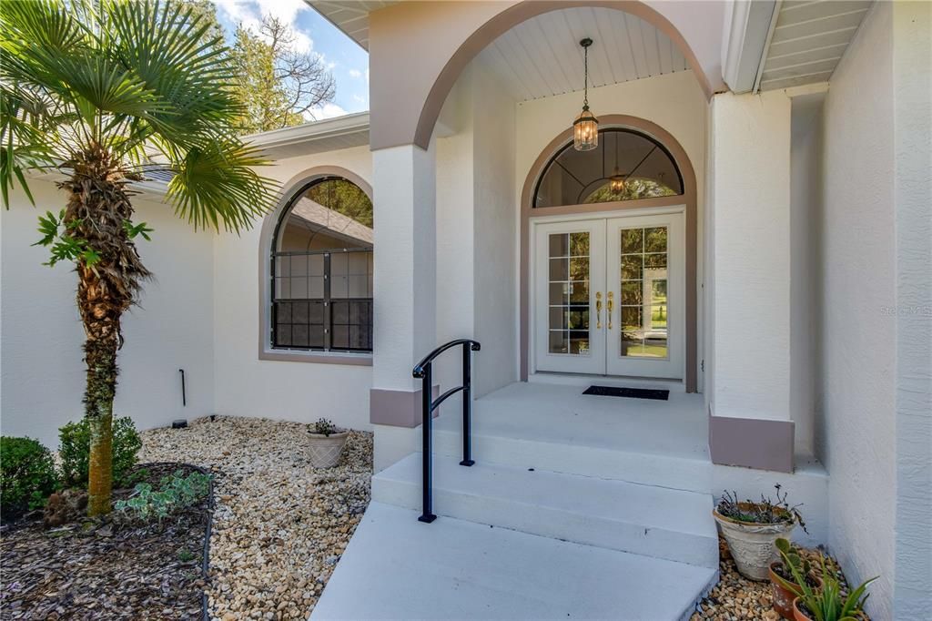 Recently Sold: $529,000 (3 beds, 2 baths, 2762 Square Feet)