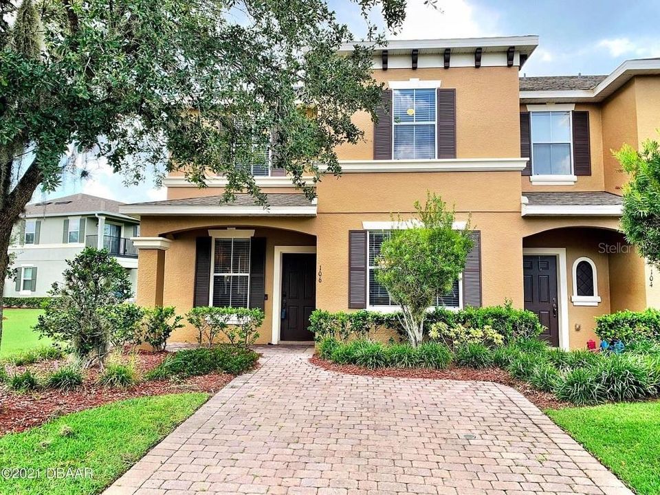 Recently Sold: $252,000 (3 beds, 3 baths, 1788 Square Feet)