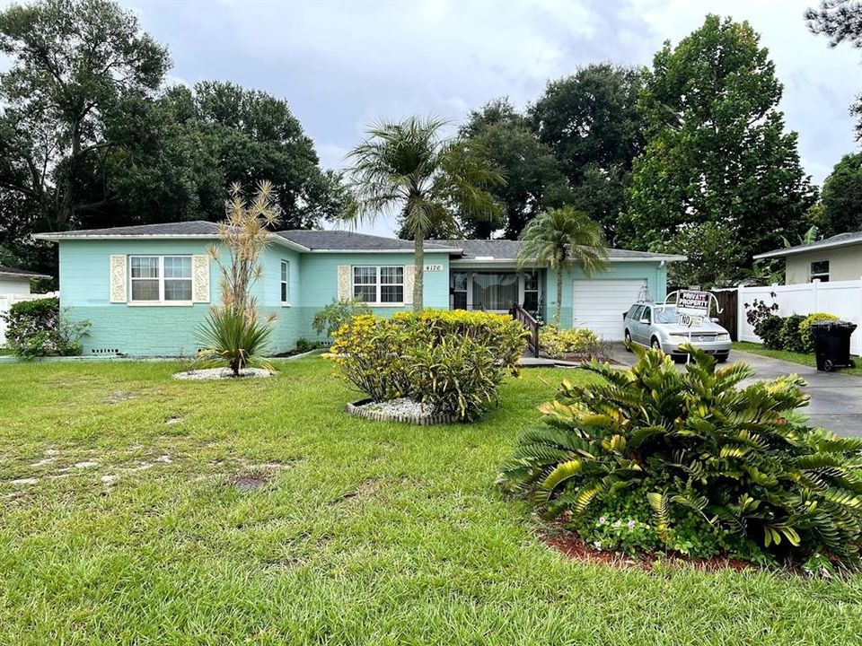 Recently Sold: $265,000 (3 beds, 2 baths, 1479 Square Feet)