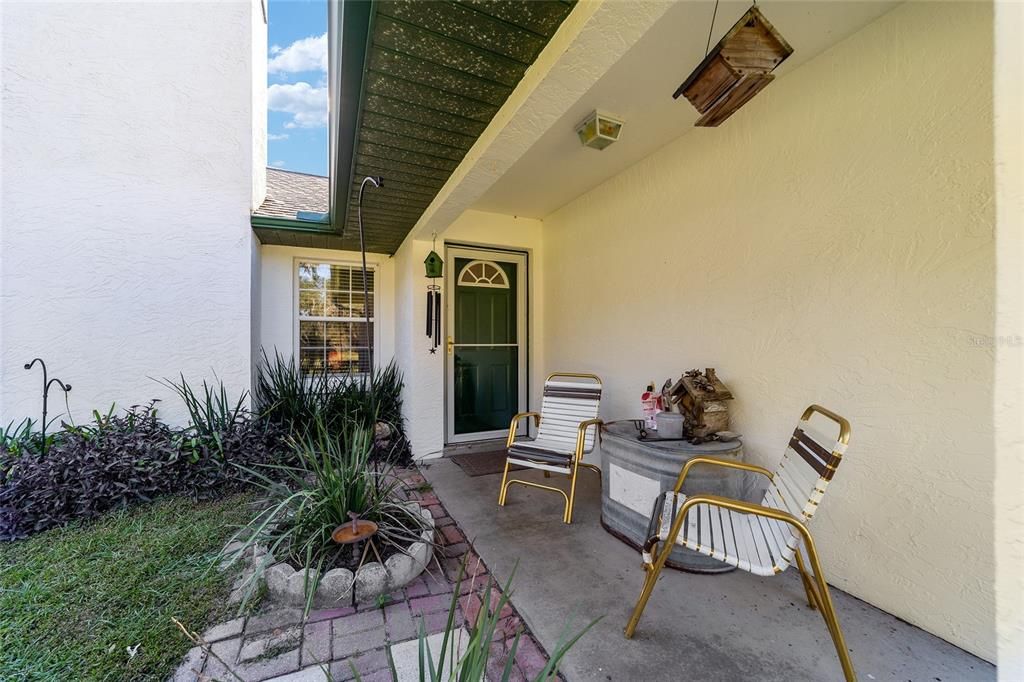Recently Sold: $2,299,000 (3 beds, 2 baths, 1612 Square Feet)