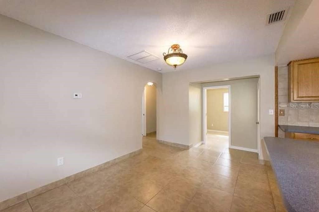 Recently Rented: $1,699 (2 beds, 2 baths, 1091 Square Feet)