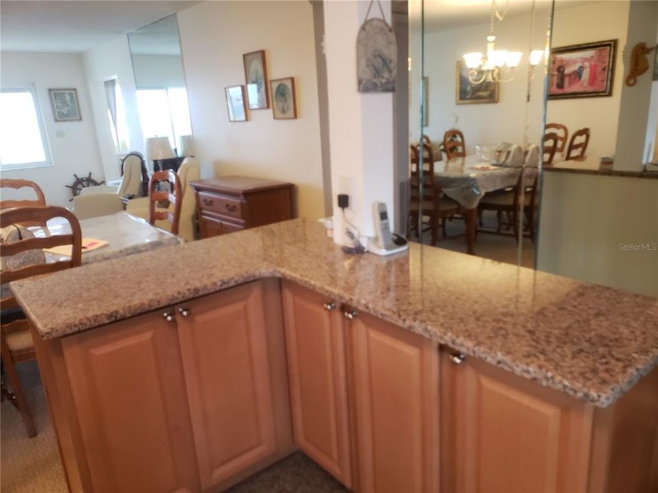 Recently Sold: $299,000 (2 beds, 2 baths, 1040 Square Feet)
