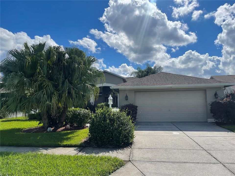 Recently Sold: $377,500 (3 beds, 2 baths, 1858 Square Feet)