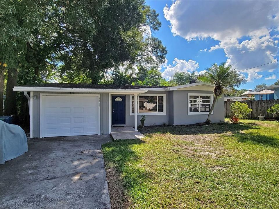 Vendido Recientemente: $249,900 (2 camas, 1 baños, 990 Pies cuadrados)