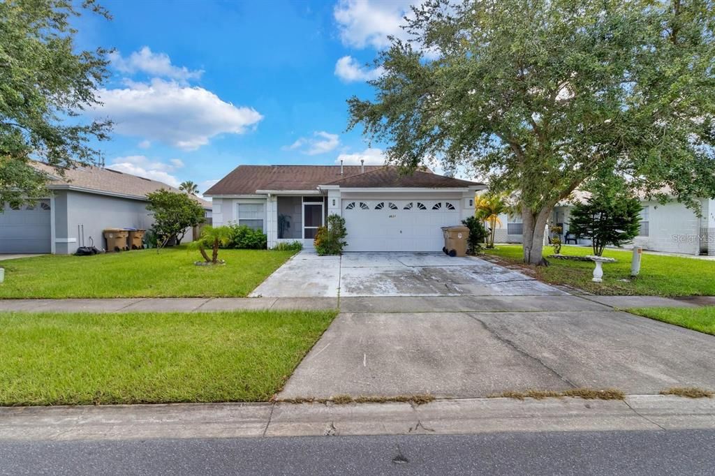 Recently Rented: $2,200 (4 beds, 2 baths, 1512 Square Feet)