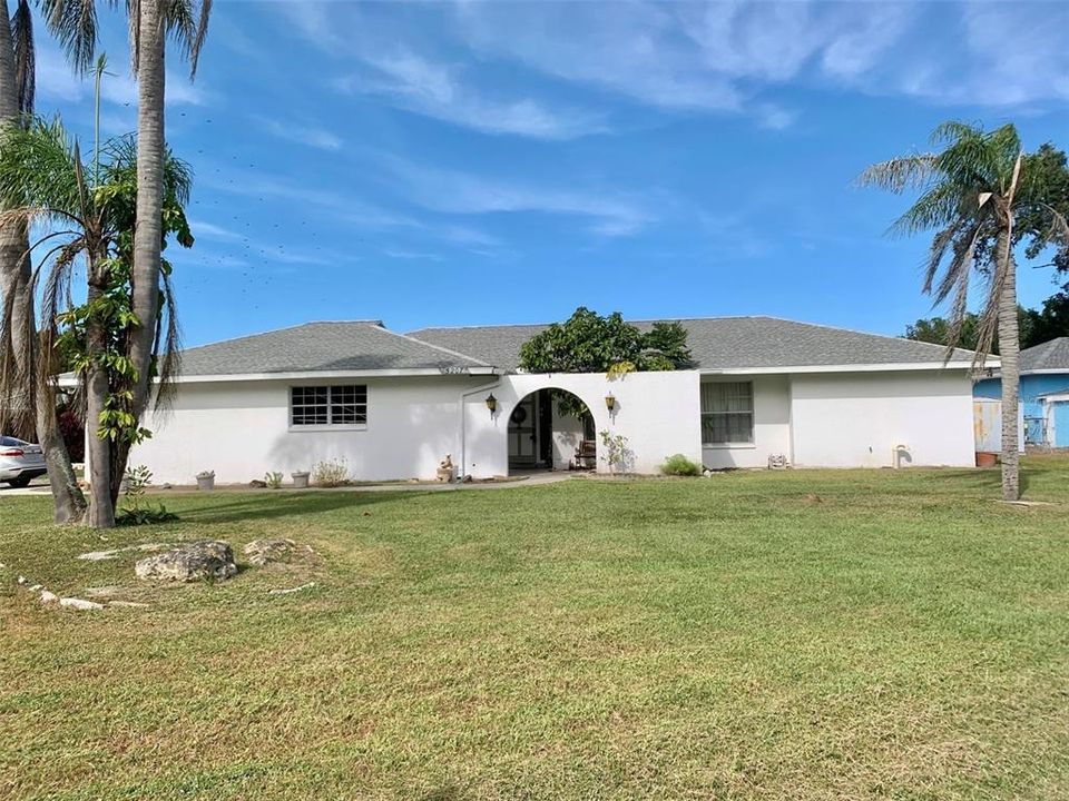Recently Sold: $349,800 (3 beds, 2 baths, 1779 Square Feet)
