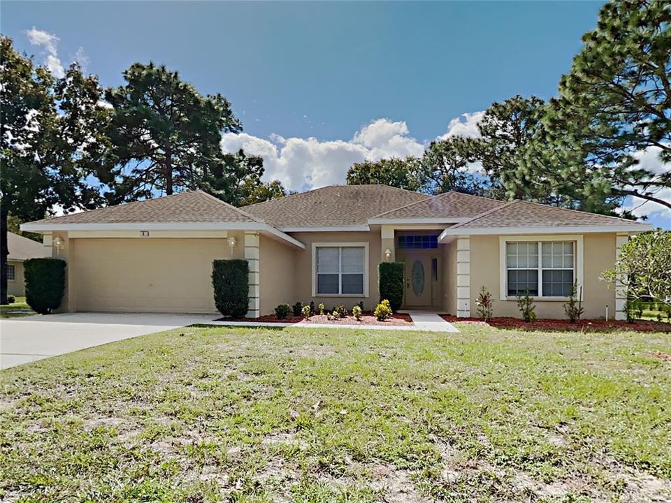 Recently Rented: $2,099 (4 beds, 2 baths, 2226 Square Feet)