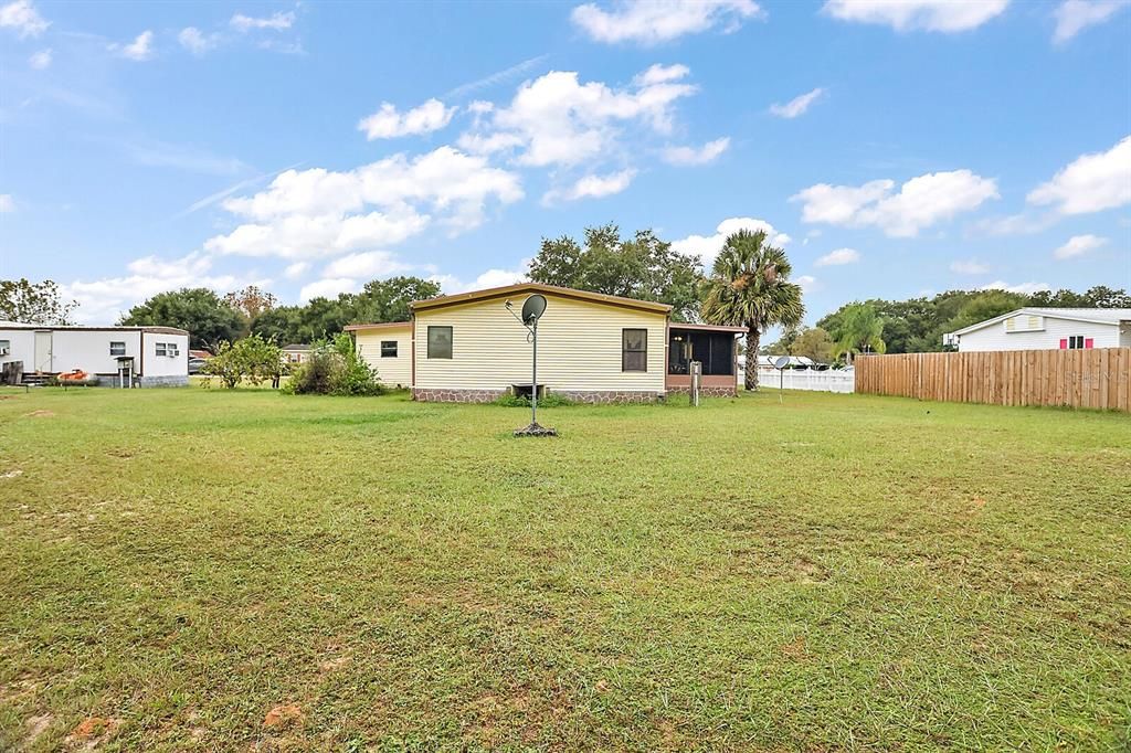 Recently Sold: $124,000 (2 beds, 2 baths, 1144 Square Feet)