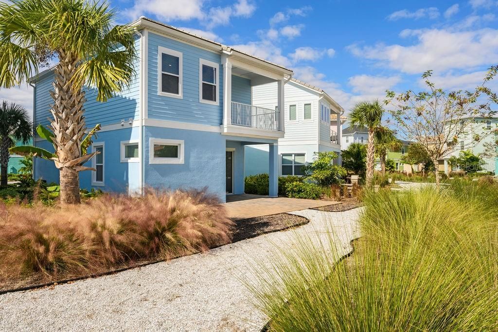 Recently Sold: $635,000 (4 beds, 4 baths, 1850 Square Feet)