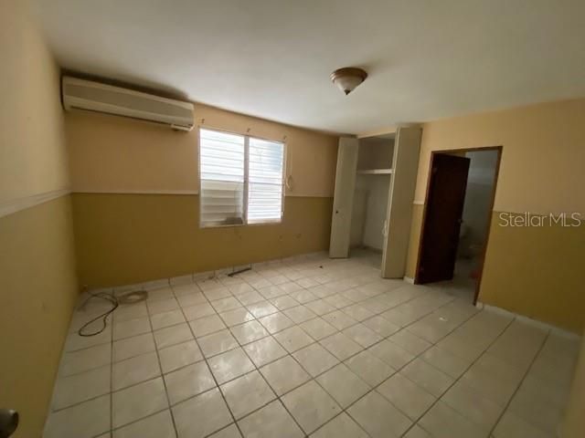 Vendido Recientemente: $70,000 (3 camas, 2 baños, 1000 Pies cuadrados)