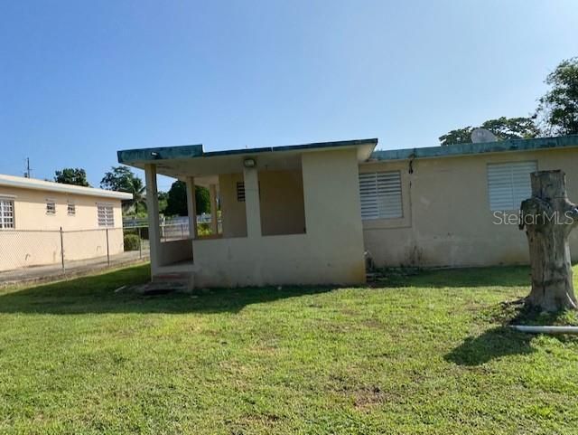 Recently Sold: $70,000 (3 beds, 2 baths, 1000 Square Feet)