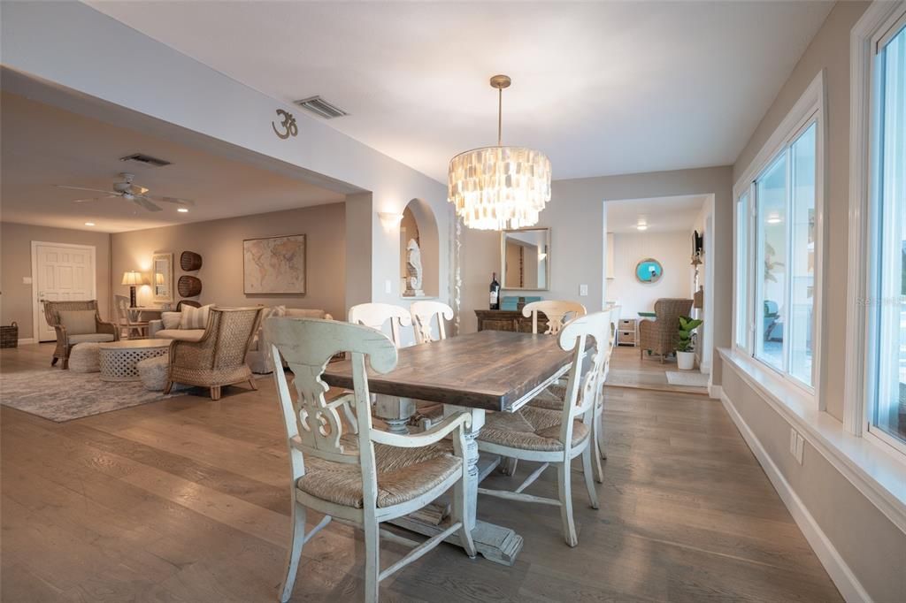 Recently Sold: $1,650,000 (2 beds, 2 baths, 1806 Square Feet)