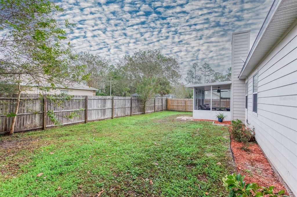 Recently Sold: $224,500 (3 beds, 2 baths, 1204 Square Feet)