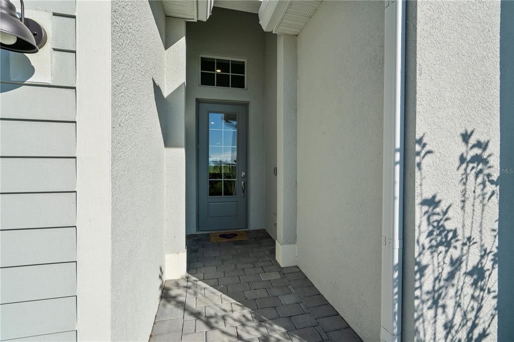 Recently Sold: $615,000 (3 beds, 3 baths, 2247 Square Feet)