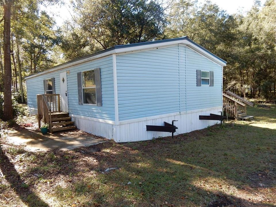 Recently Sold: $87,500 (2 beds, 2 baths, 960 Square Feet)