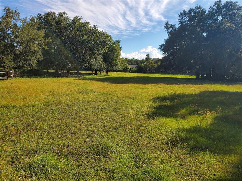 406 River Bed Court 1.03 acre Lot