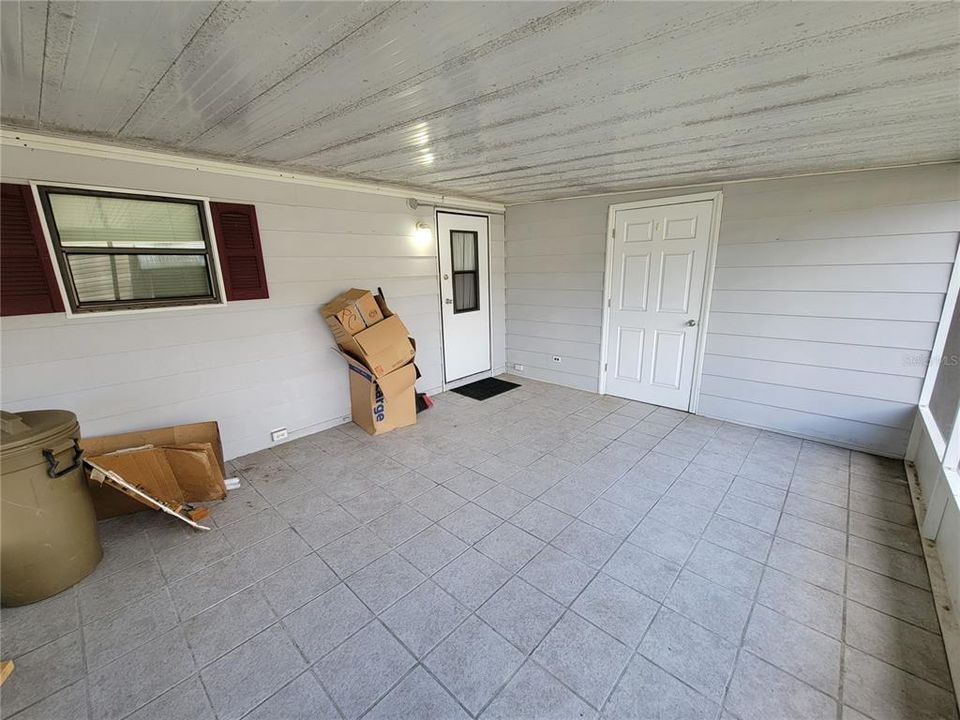 Recently Sold: $85,000 (2 beds, 2 baths, 1056 Square Feet)