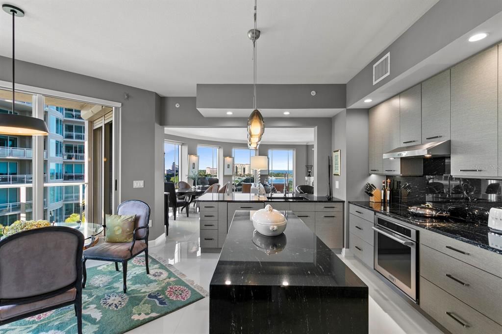 Recently Sold: $2,600,000 (3 beds, 3 baths, 2500 Square Feet)