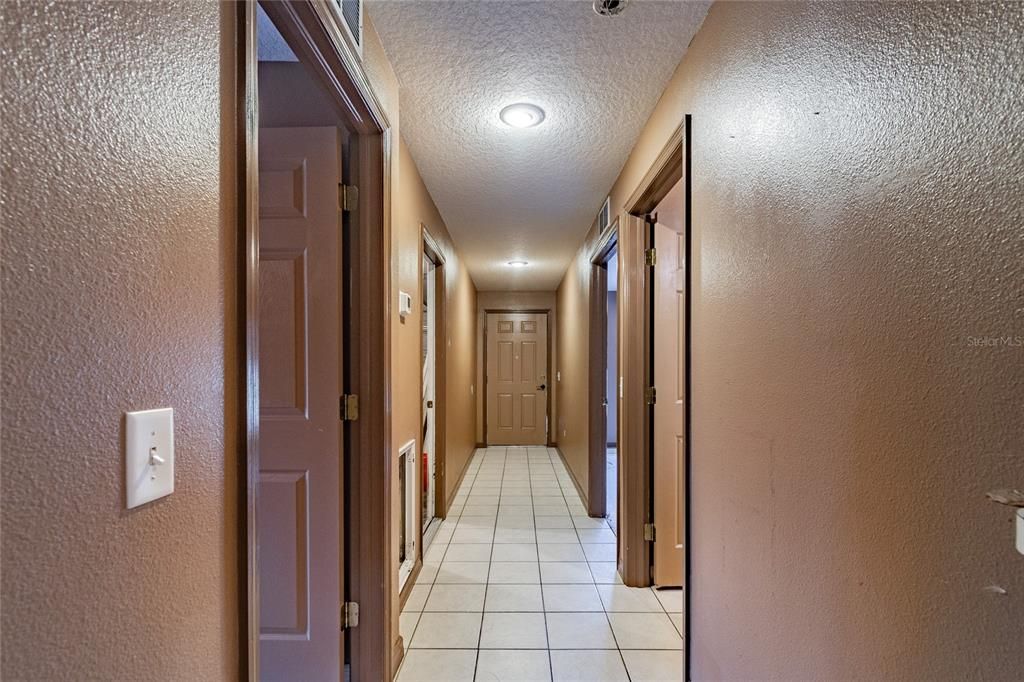 Recently Sold: $136,000 (3 beds, 2 baths, 1212 Square Feet)