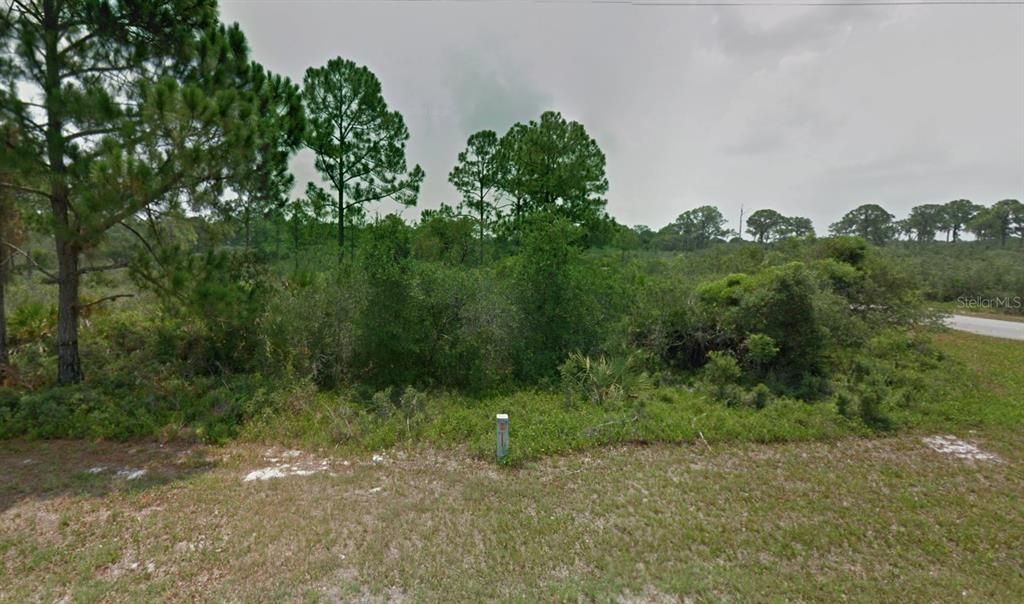 Recently Sold: $9,900 (0.27 acres)