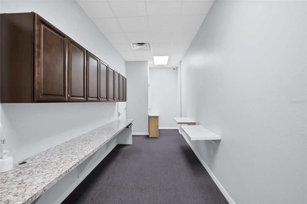 Work space 1 w/Cabinets and counters