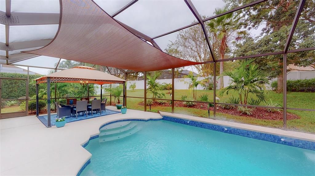 Recently Sold: $640,000 (5 beds, 3 baths, 3239 Square Feet)