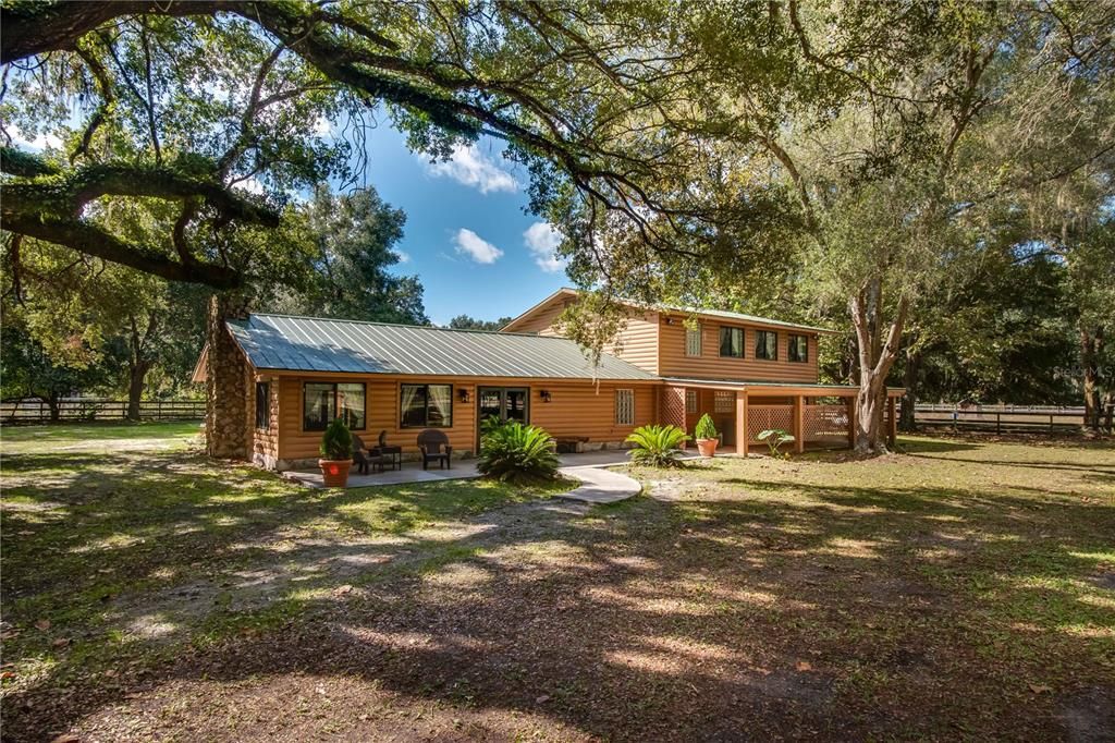 Recently Sold: $799,000 (5 beds, 3 baths, 3248 Square Feet)