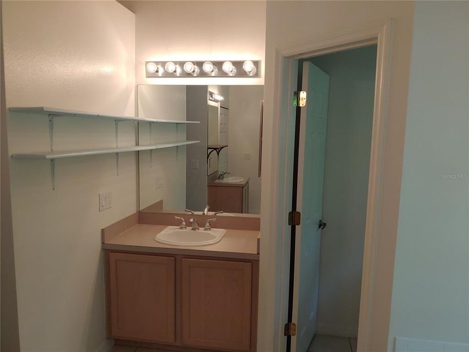 Недавно арендовано: $1,900 (3 спален, 2 ванн, 1842 Квадратных фут)