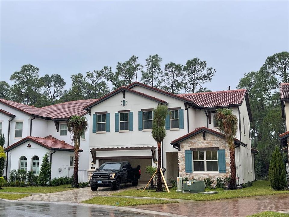Recently Sold: $872,375 (4 beds, 4 baths, 3390 Square Feet)