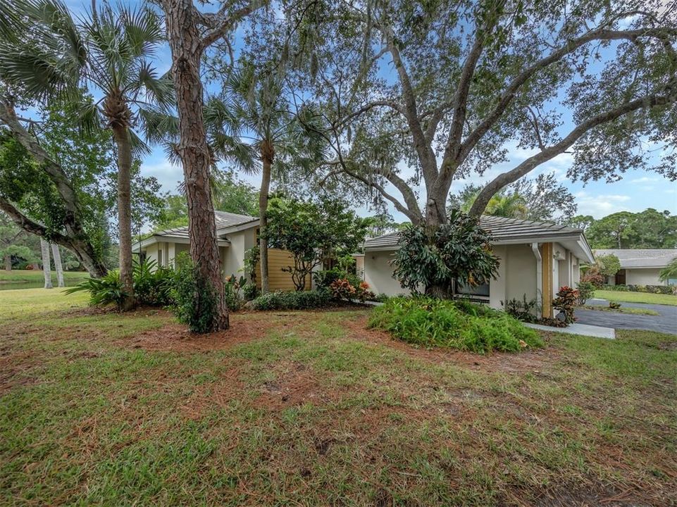 Recently Sold: $289,900 (2 beds, 2 baths, 1528 Square Feet)