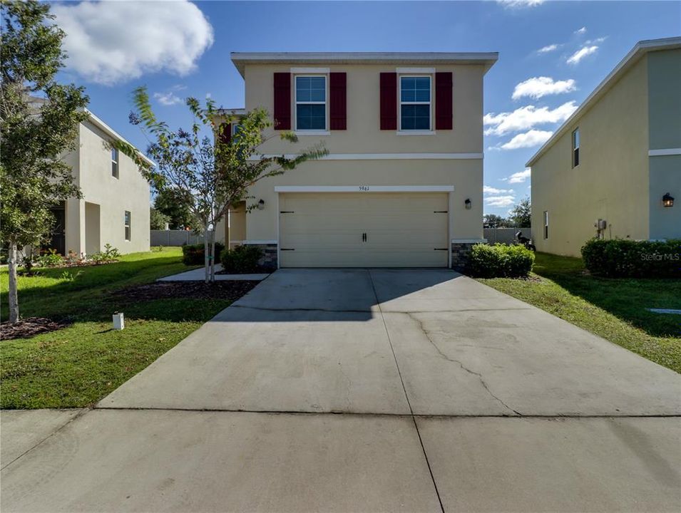 Recently Sold: $475,000 (4 beds, 2 baths, 2031 Square Feet)