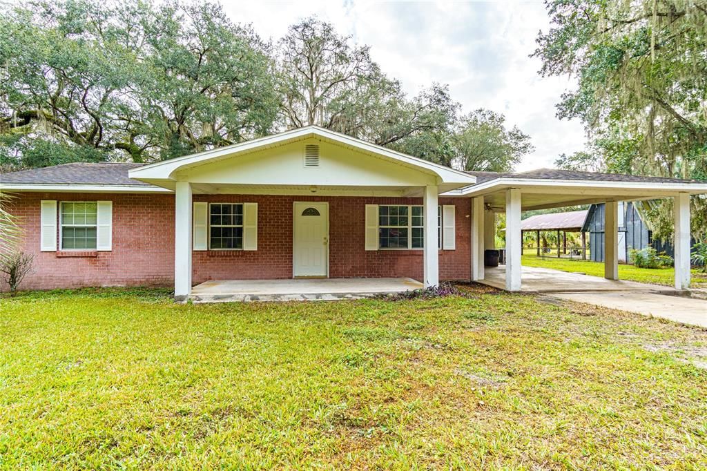 Recently Sold: $214,900 (3 beds, 2 baths, 1176 Square Feet)