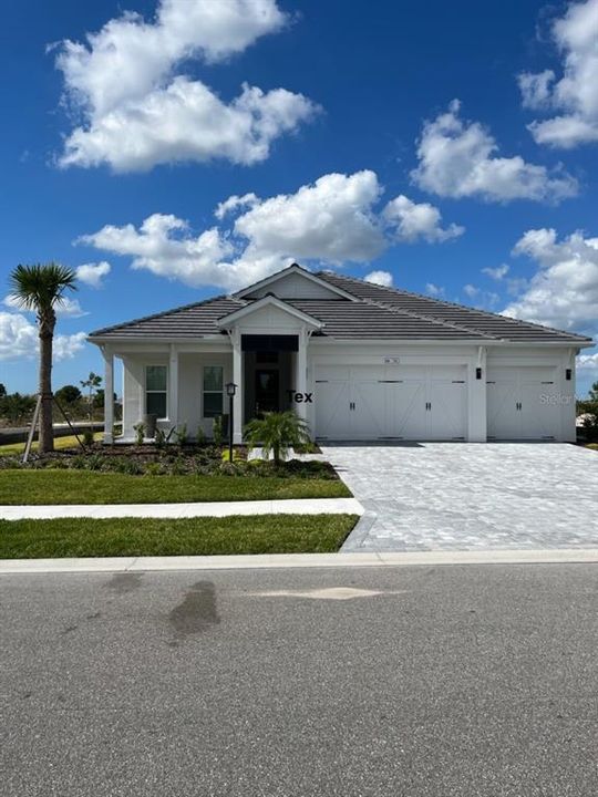 Recently Sold: $709,714 (3 beds, 2 baths, 2375 Square Feet)