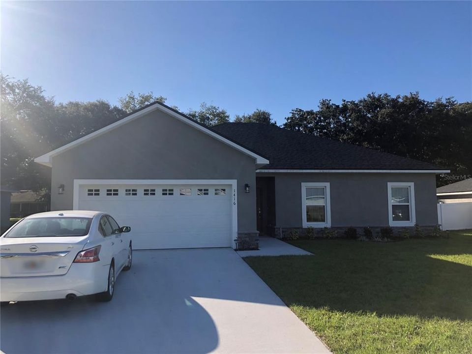 Recently Sold: $251,650 (3 beds, 2 baths, 1714 Square Feet)