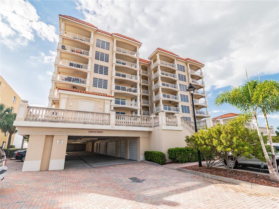 最近售出: $1,249,000 (3 贝兹, 3 浴室, 1845 平方英尺)