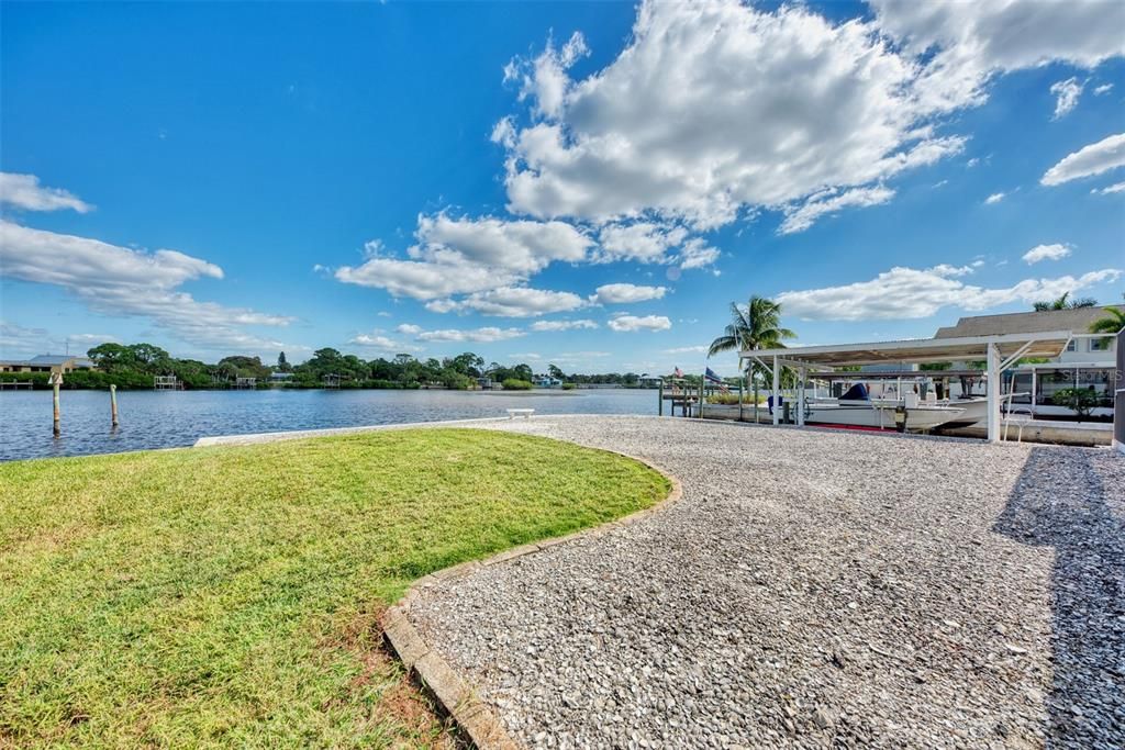 Recently Sold: $749,900 (3 beds, 2 baths, 1448 Square Feet)