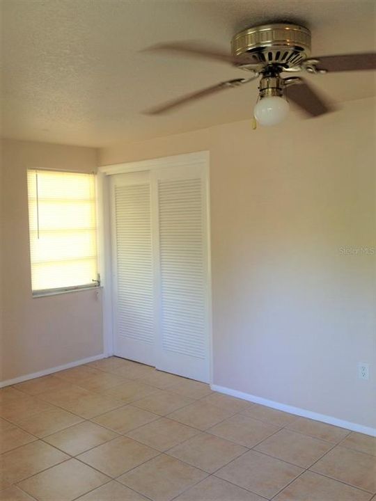 Recently Rented: $1,000 (1 beds, 1 baths, 341 Square Feet)