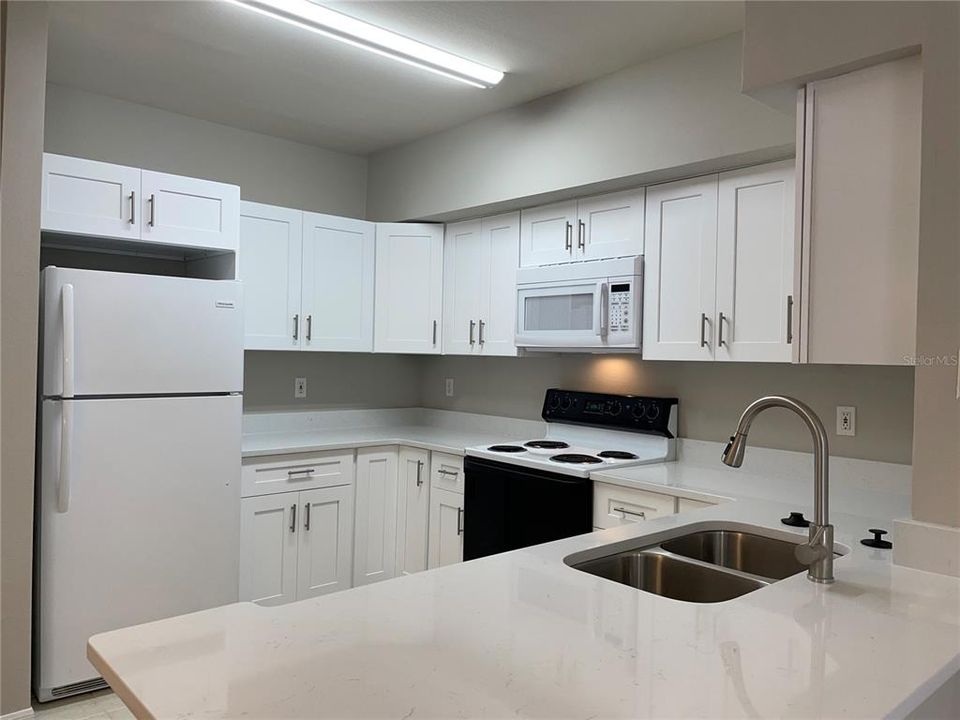 Recently Rented: $1,925 (2 beds, 2 baths, 1188 Square Feet)