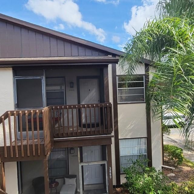 Recently Sold: $159,900 (2 beds, 2 baths, 912 Square Feet)