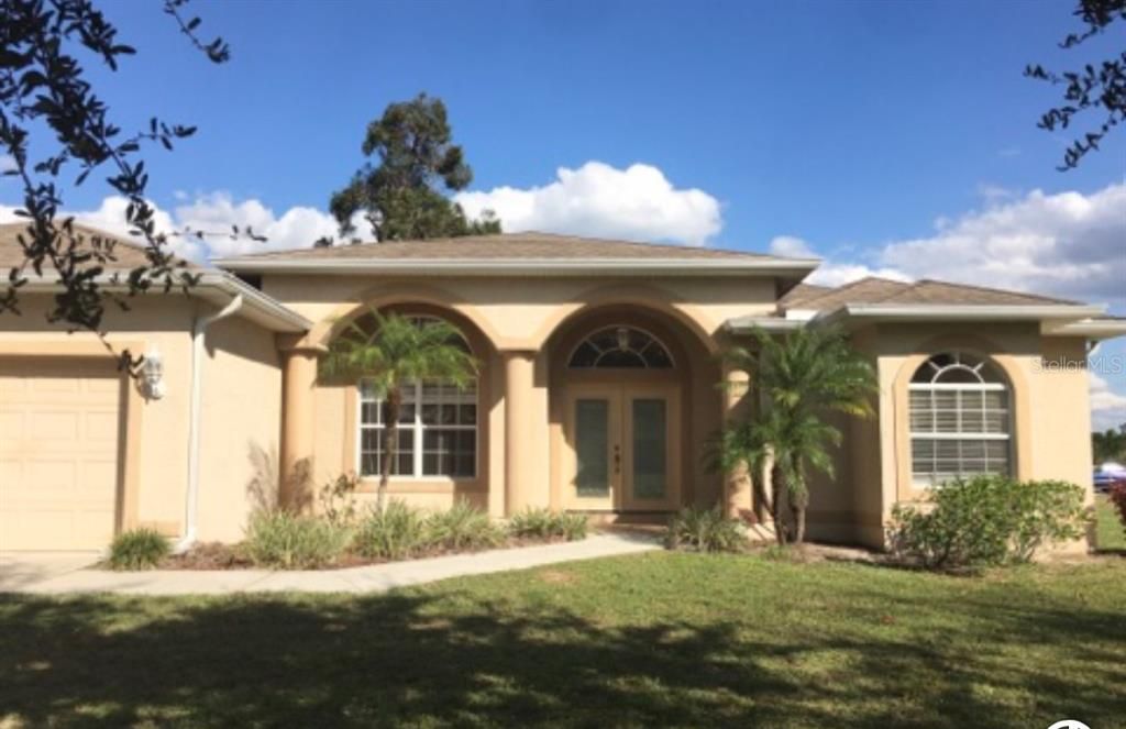 Recently Sold: $426,500 (3 beds, 2 baths, 1877 Square Feet)