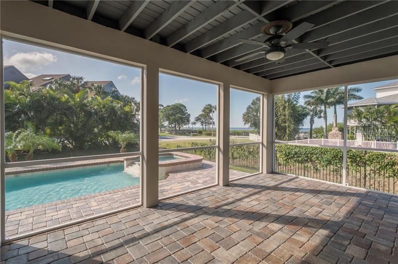 Recently Sold: $1,150,000 (5 beds, 3 baths, 5097 Square Feet)