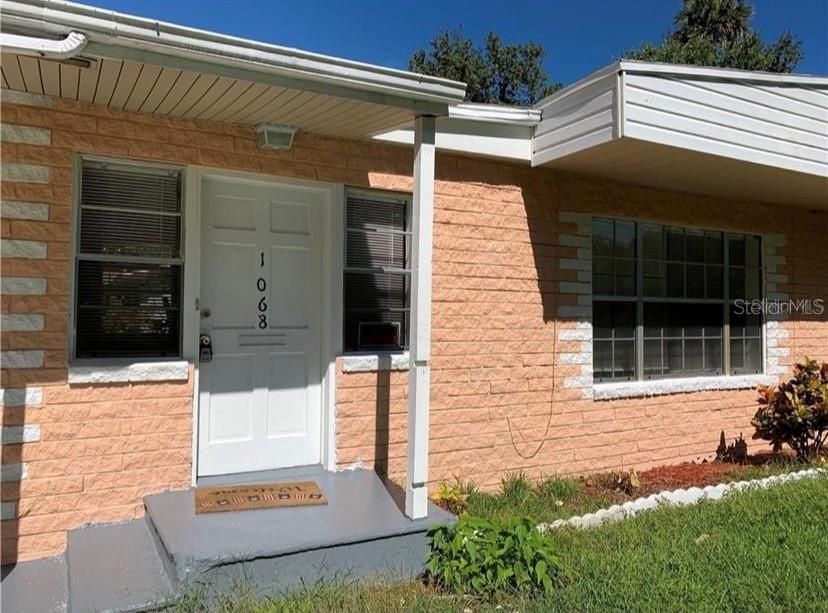 Recently Rented: $1,550 (3 beds, 2 baths, 1257 Square Feet)