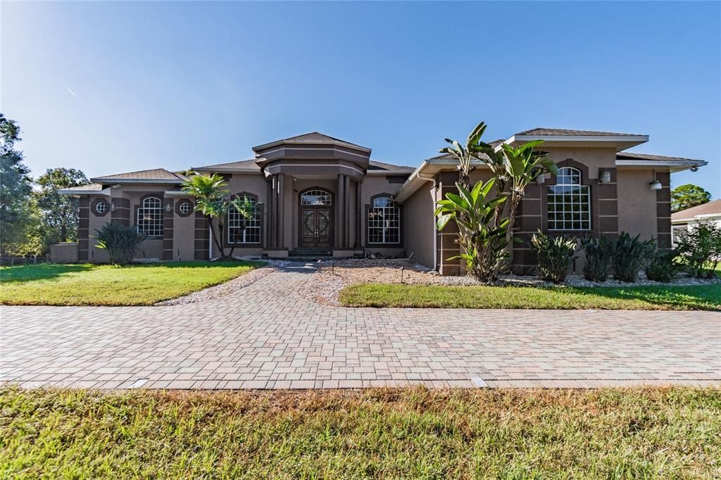 Recently Sold: $1,139,000 (4 beds, 3 baths, 3919 Square Feet)