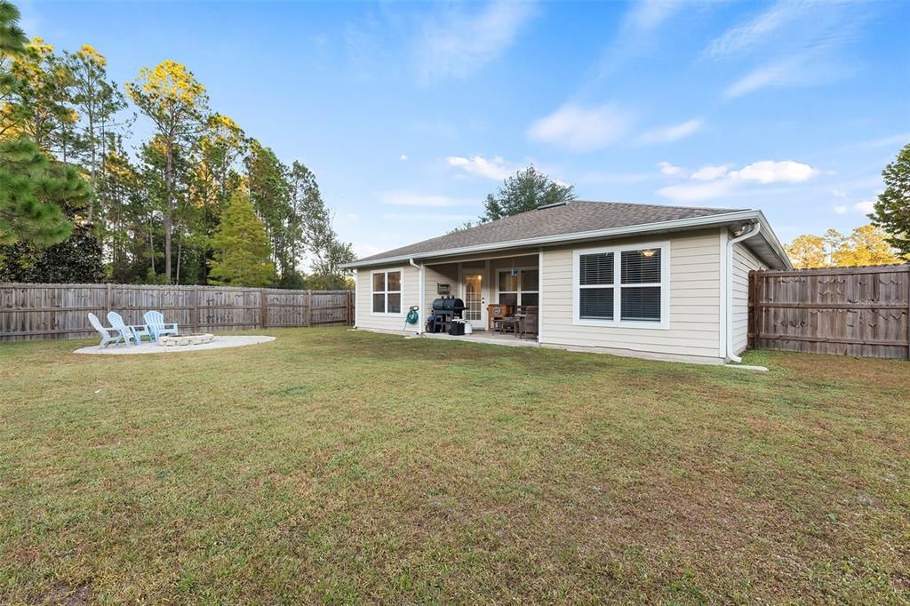 Recently Sold: $190,000 (3 beds, 2 baths, 1242 Square Feet)