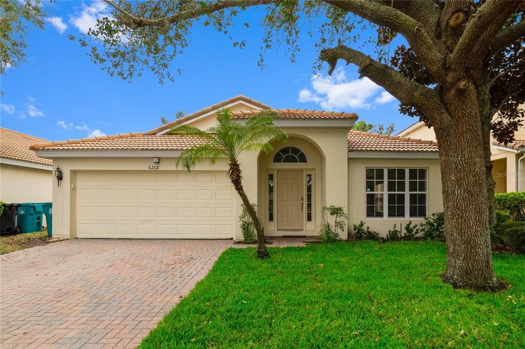 Vendido Recientemente: $389,900 (4 camas, 2 baños, 2039 Pies cuadrados)
