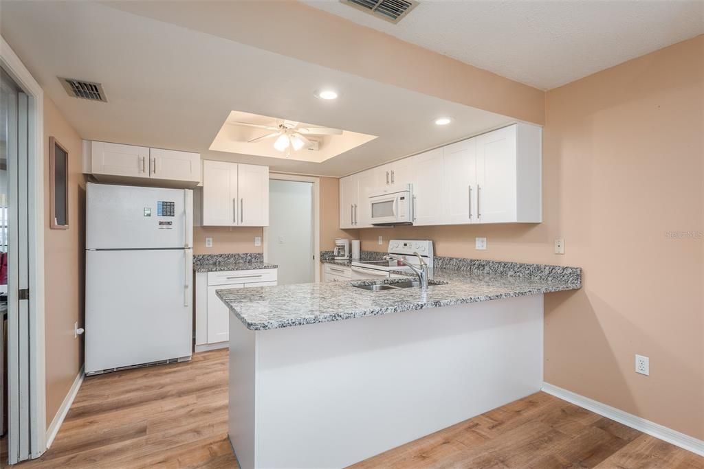 Recently Sold: $240,000 (2 beds, 2 baths, 1104 Square Feet)