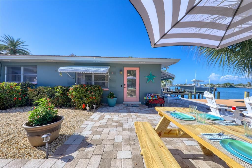 Recently Sold: $1,150,000 (0 beds, 0 baths, 1675 Square Feet)
