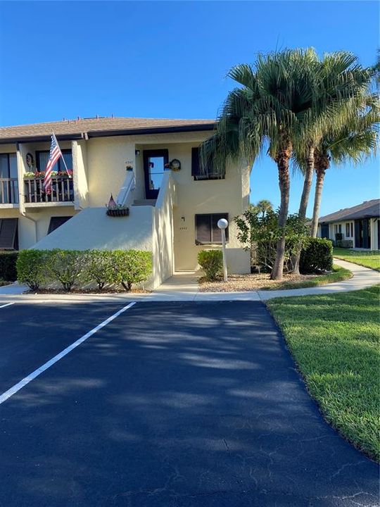 Recently Sold: $249,900 (2 beds, 2 baths, 1108 Square Feet)