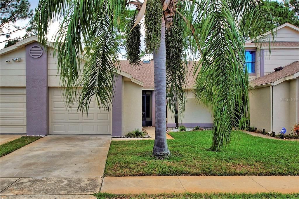 Vendido Recientemente: $200,000 (2 camas, 2 baños, 1100 Pies cuadrados)